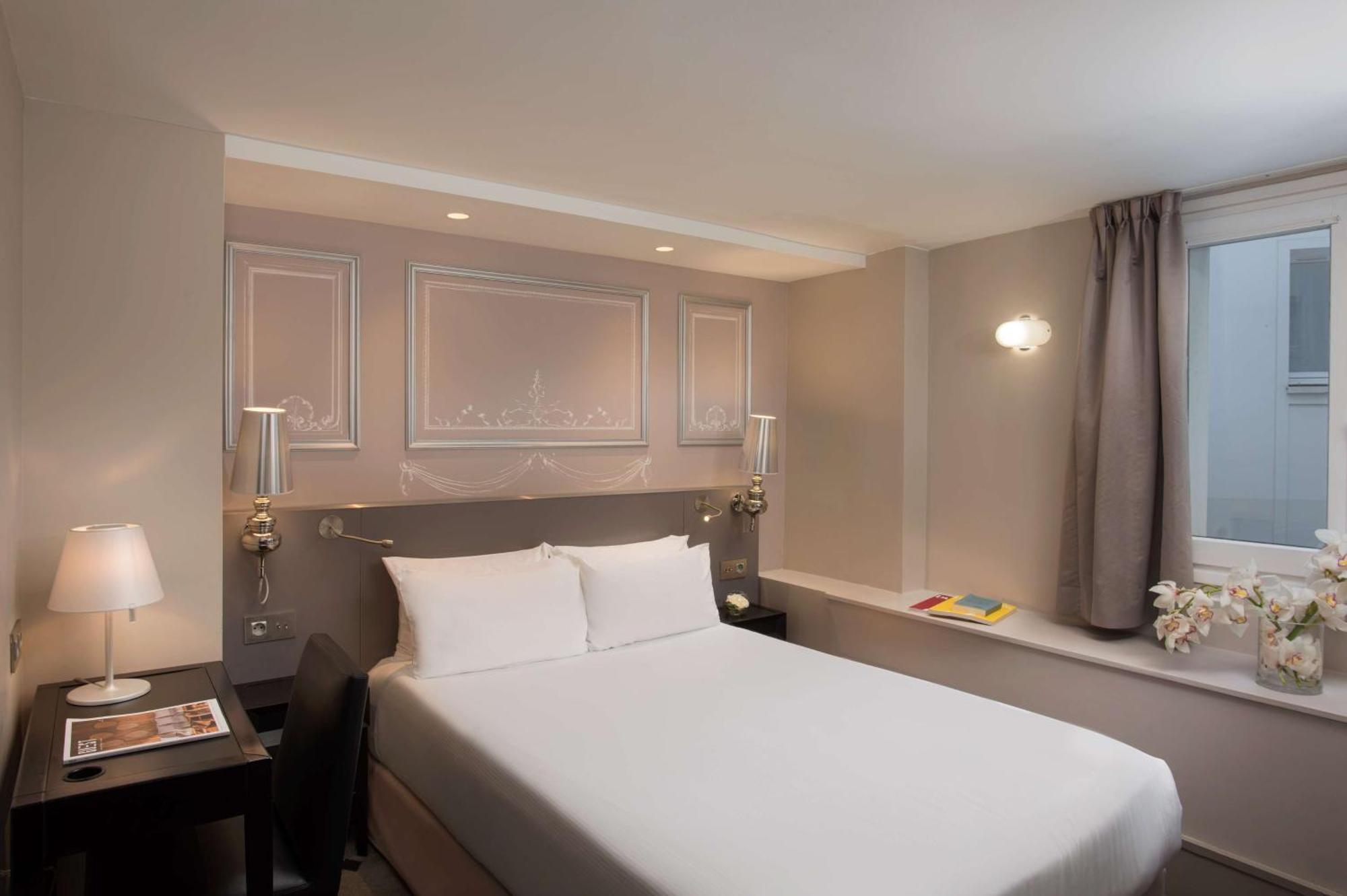 Nh Champs-elysees 4* Parigi