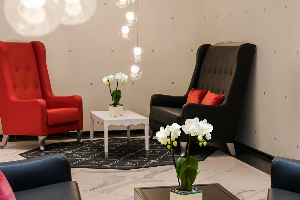 Hotel Nh Collection Ponthieu Champs-elysees 4*