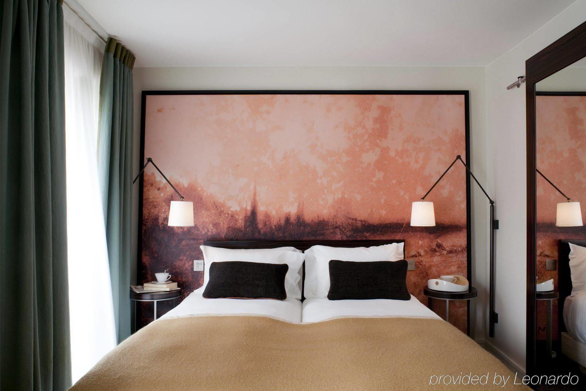 Beauchamps 4* Paris