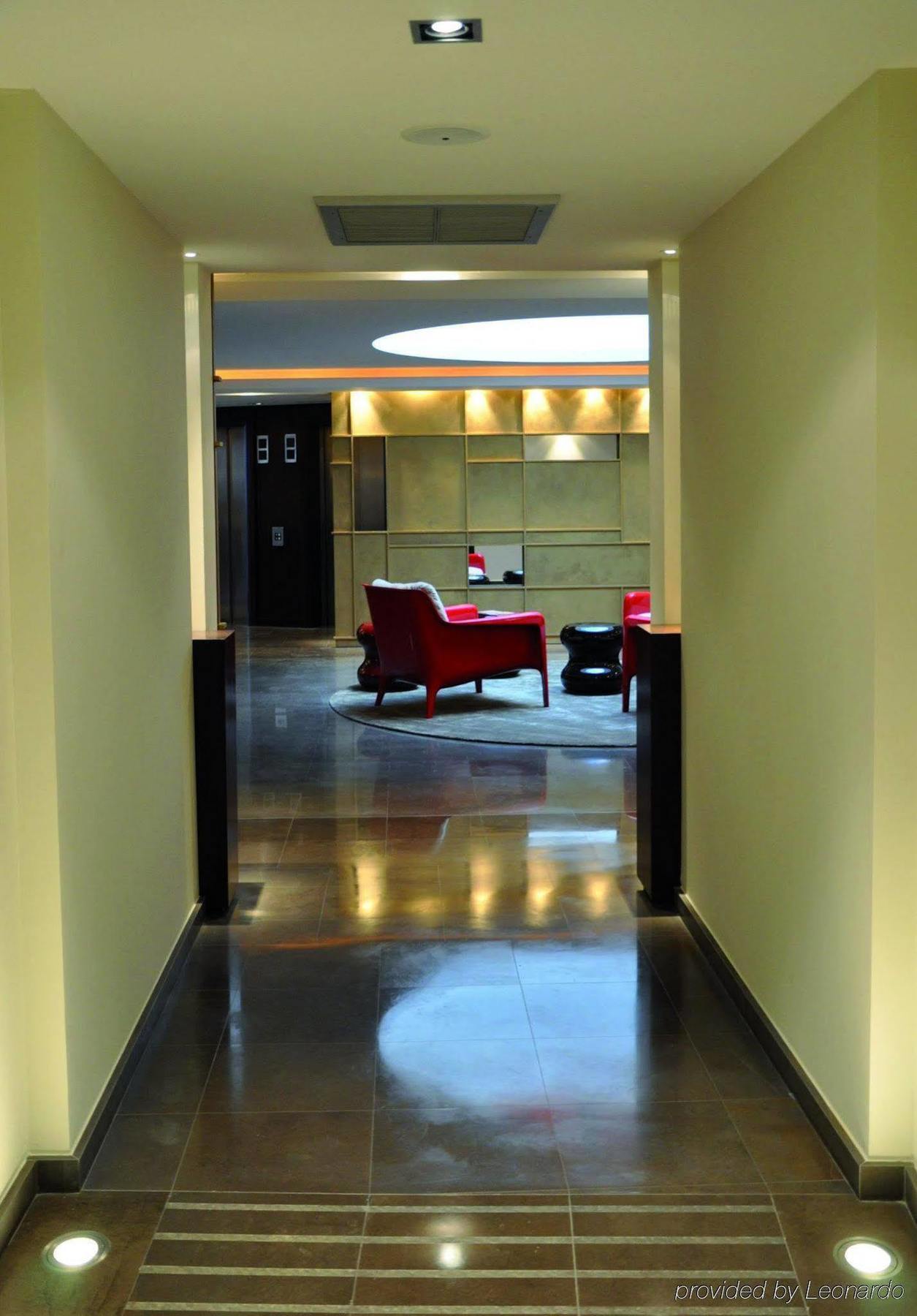 Beauchamps Hotel